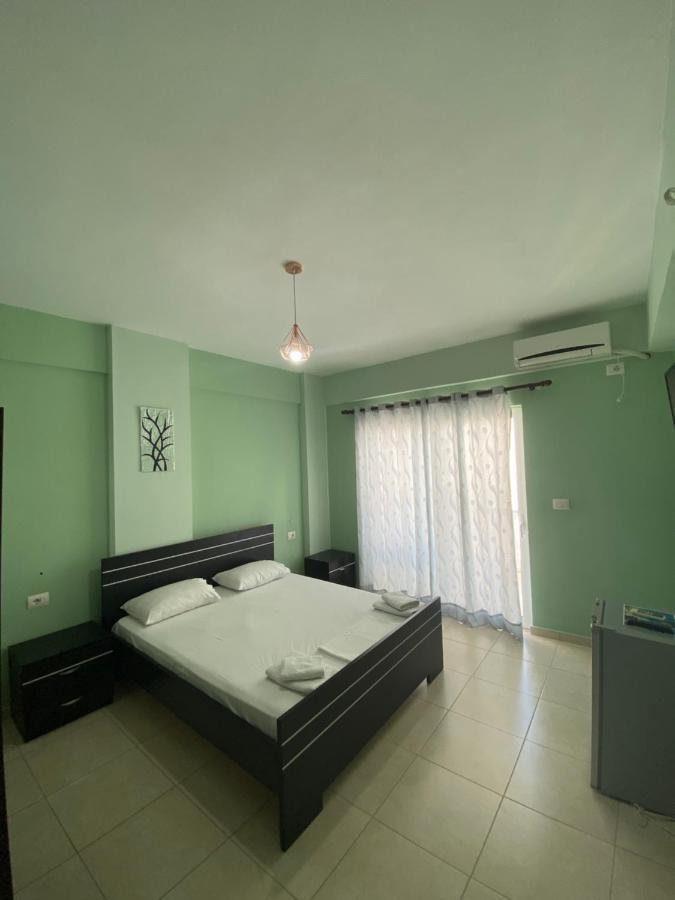 Villa Sopebra Sarandë Exterior foto